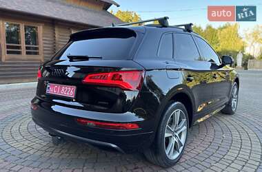 Внедорожник / Кроссовер Audi Q5 2019 в 