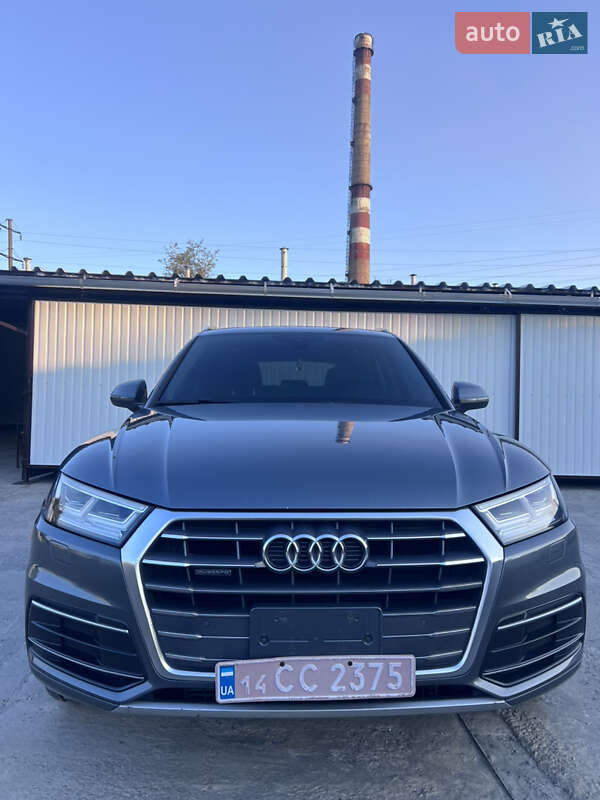 Внедорожник / Кроссовер Audi Q5 2018 в Запорожье
