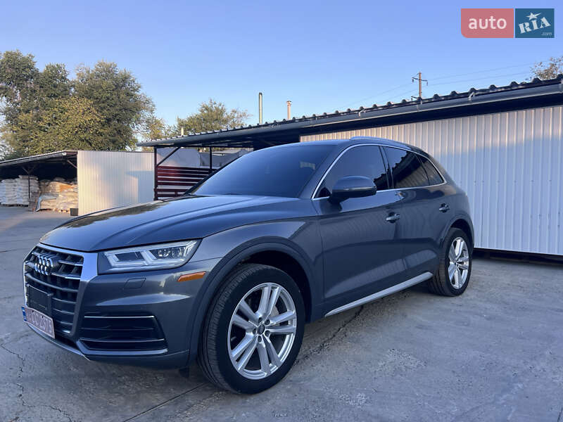 Внедорожник / Кроссовер Audi Q5 2018 в Запорожье