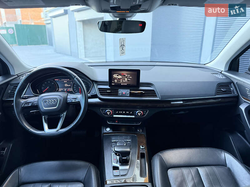 Внедорожник / Кроссовер Audi Q5 2019 в Хмельницком