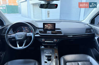 Внедорожник / Кроссовер Audi Q5 2019 в 