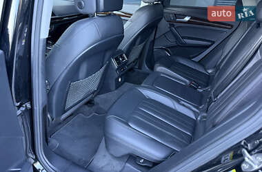 Внедорожник / Кроссовер Audi Q5 2019 в 
