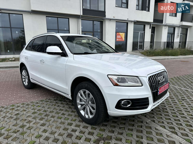 Внедорожник / Кроссовер Audi Q5 2015 в Ровно