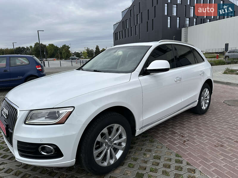 Внедорожник / Кроссовер Audi Q5 2015 в Ровно
