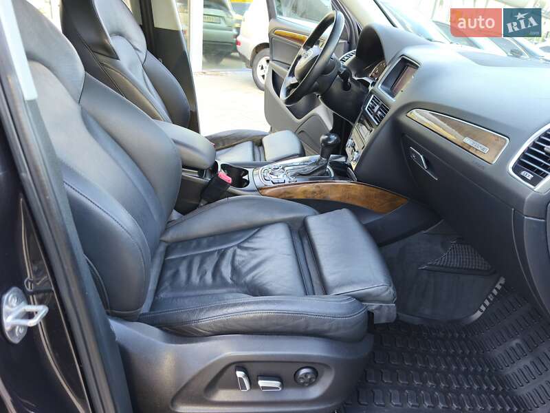 Позашляховик / Кросовер Audi Q5 2014 в Дніпрі