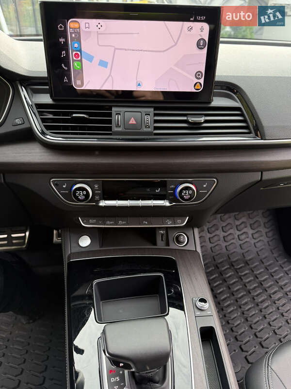 Позашляховик / Кросовер Audi Q5 2023 в Львові