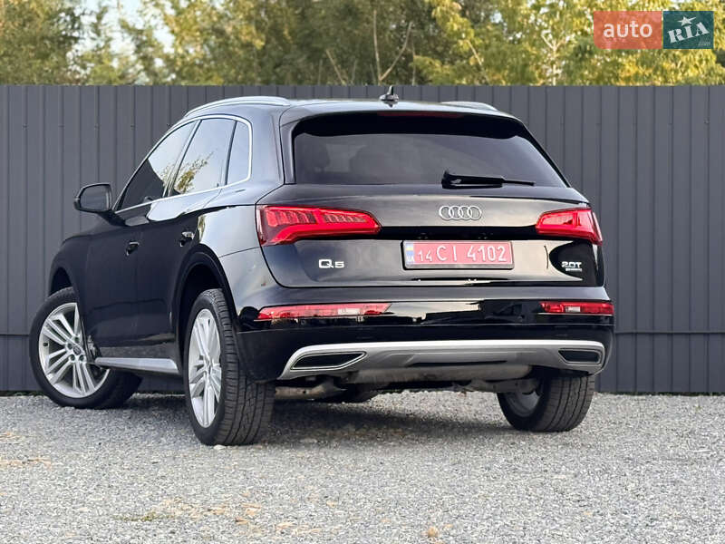 Позашляховик / Кросовер Audi Q5 2017 в Самборі