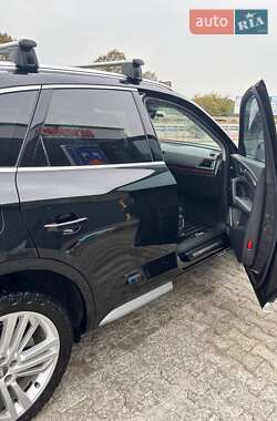 Позашляховик / Кросовер Audi Q5 2019 в  фото 10 Позашляховик / Кросовер Audi Q5 2019 в