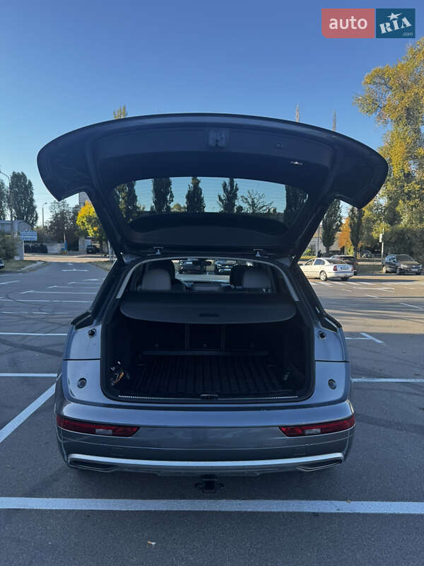 Внедорожник / Кроссовер Audi Q5 2019 в Киеве фото 13 Внедорожник / Кроссовер Audi Q5 2019 в Киеве