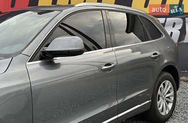 Внедорожник / Кроссовер Audi Q5 2016 в 