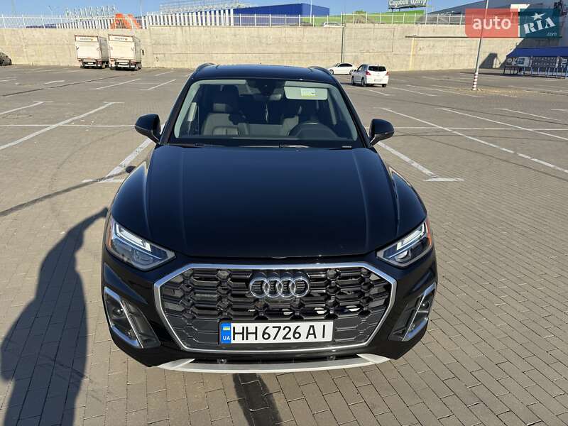 Внедорожник / Кроссовер Audi Q5 2022 в Одессе