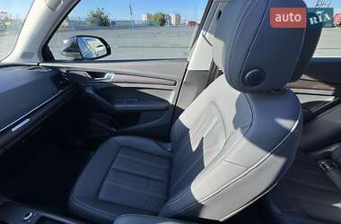 Внедорожник / Кроссовер Audi Q5 2022 в 