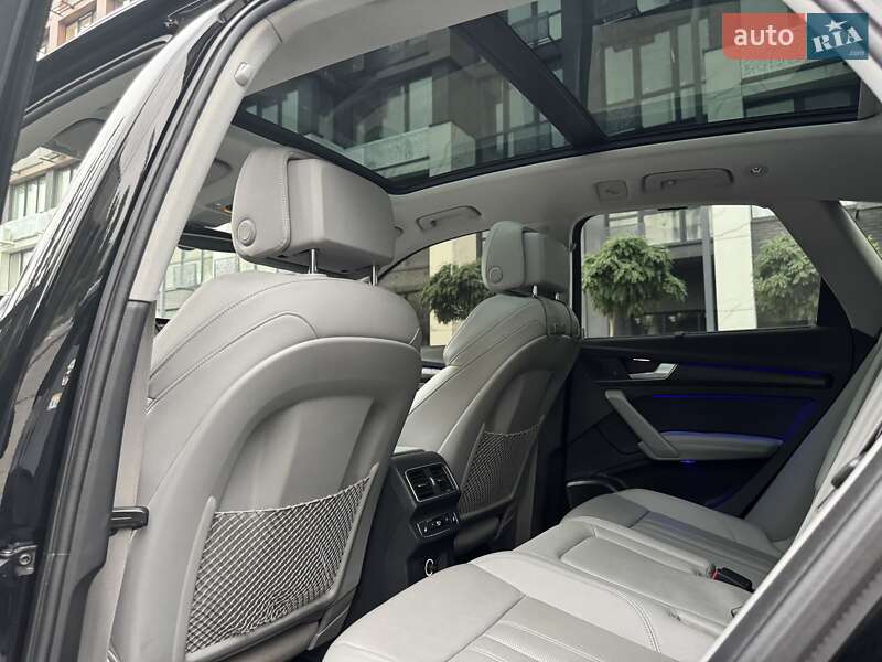 Внедорожник / Кроссовер Audi Q5 2018 в Киеве