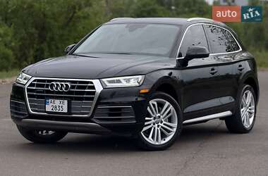 Позашляховик / Кросовер Audi Q5 2019 в 