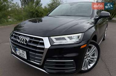 Позашляховик / Кросовер Audi Q5 2019 в 
