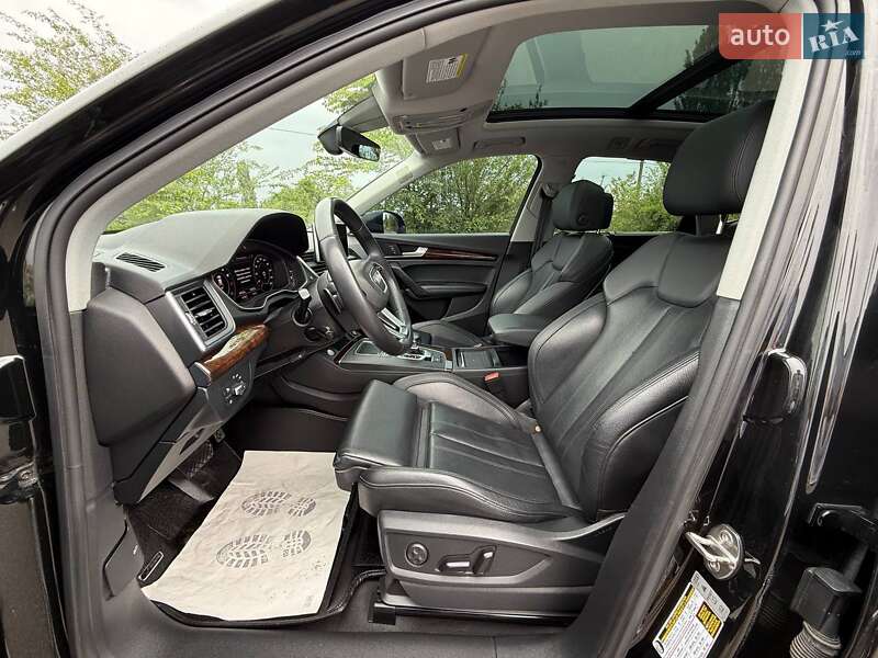 Внедорожник / Кроссовер Audi Q5 2019 в Кривом Роге