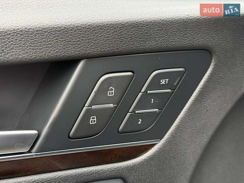 Внедорожник / Кроссовер Audi Q5 2019 в Кривом Роге