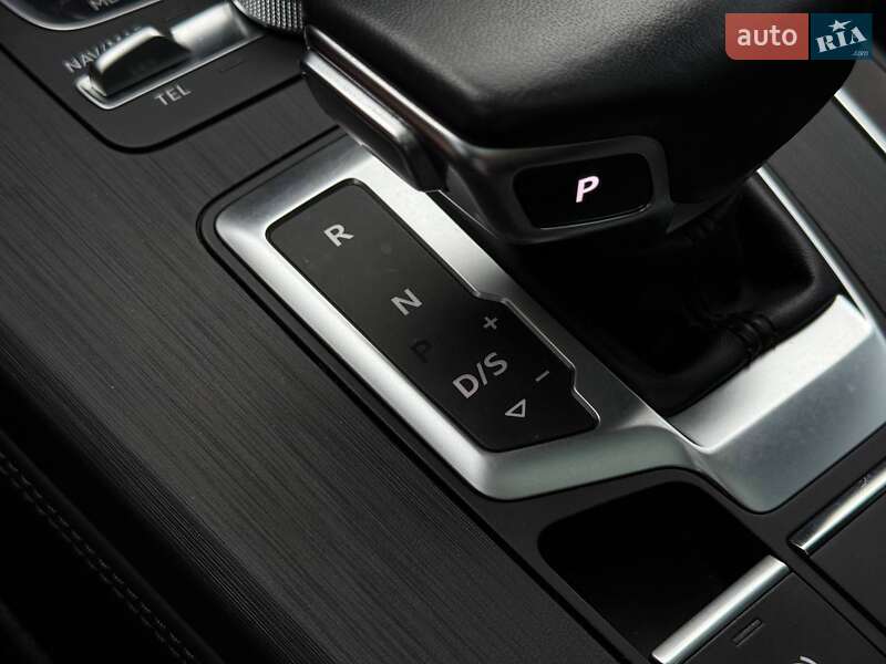 Внедорожник / Кроссовер Audi Q5 2019 в Кривом Роге