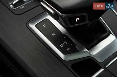 Позашляховик / Кросовер Audi Q5 2019 в 
