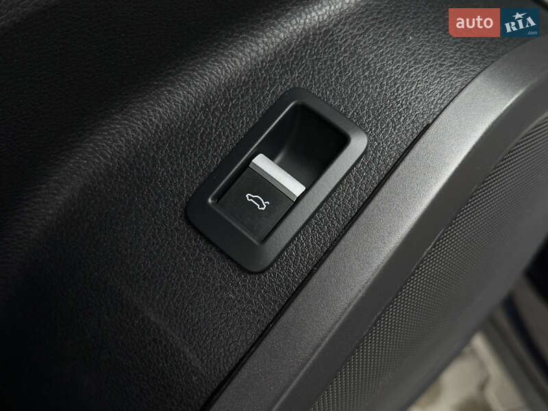 Внедорожник / Кроссовер Audi Q5 2017 в Луцке