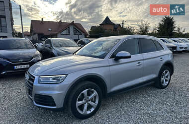 Позашляховик / Кросовер Audi Q5 2017 в 