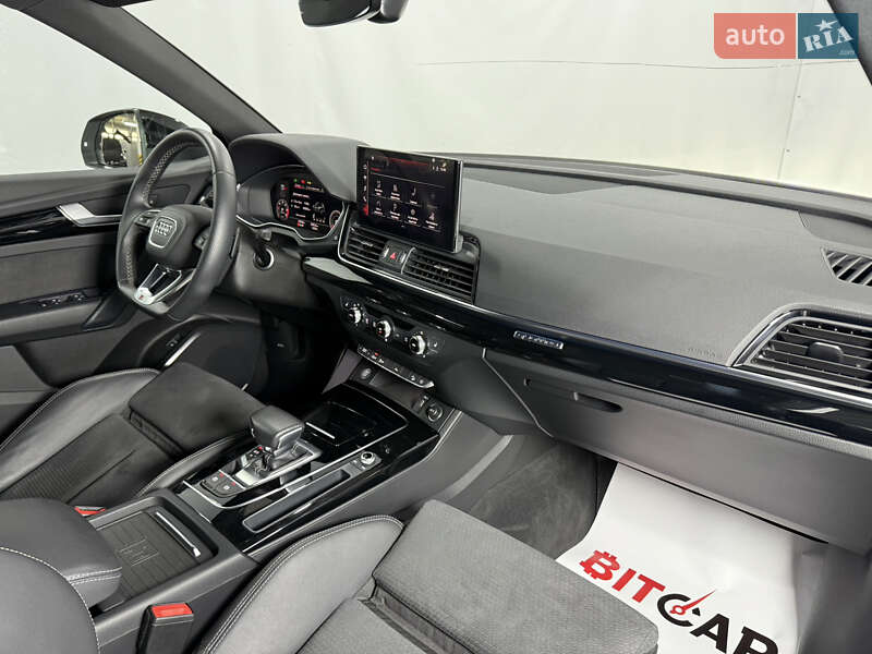 Внедорожник / Кроссовер Audi Q5 2021 в Одессе