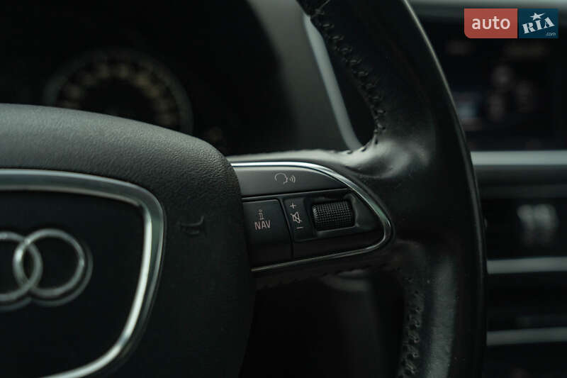 Позашляховик / Кросовер Audi Q5 2012 в Чернівцях