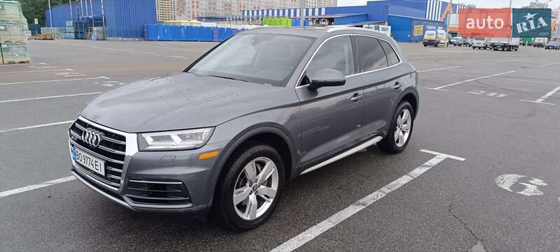 Позашляховик / Кросовер Audi Q5 2017 в Києві