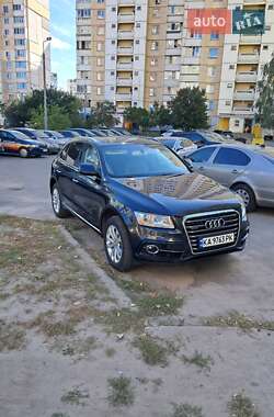 Позашляховик / Кросовер Audi Q5 2015 в Києві