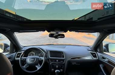 Позашляховик / Кросовер Audi Q5 2013 в 