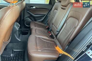Позашляховик / Кросовер Audi Q5 2013 в 