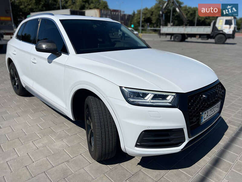 Позашляховик / Кросовер Audi Q5 2019 в Черкасах