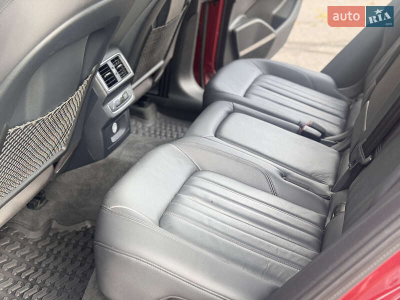 Внедорожник / Кроссовер Audi Q5 2018 в Львове