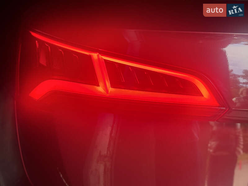 Внедорожник / Кроссовер Audi Q5 2018 в Львове