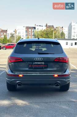 Внедорожник / Кроссовер Audi Q5 2015 в 