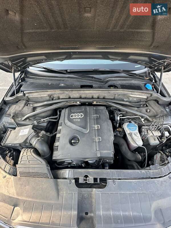 Внедорожник / Кроссовер Audi Q5 2015 в Белогородке