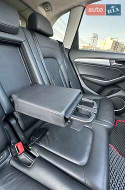 Внедорожник / Кроссовер Audi Q5 2015 в 