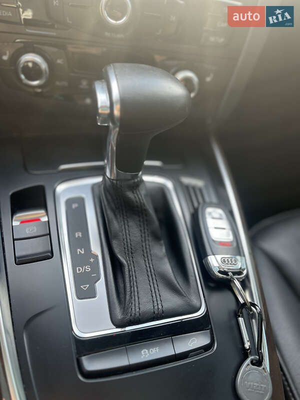 Внедорожник / Кроссовер Audi Q5 2012 в Львове