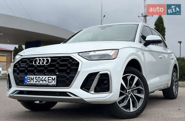 Внедорожник / Кроссовер Audi Q5 2022 в 