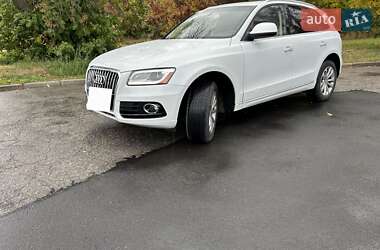 Позашляховик / Кросовер Audi Q5 2014 в 