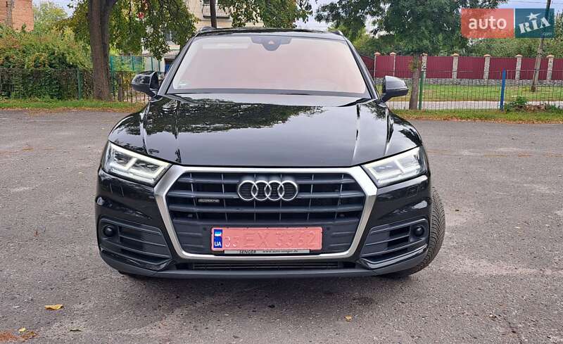Внедорожник / Кроссовер Audi Q5 2020 в Полтаве