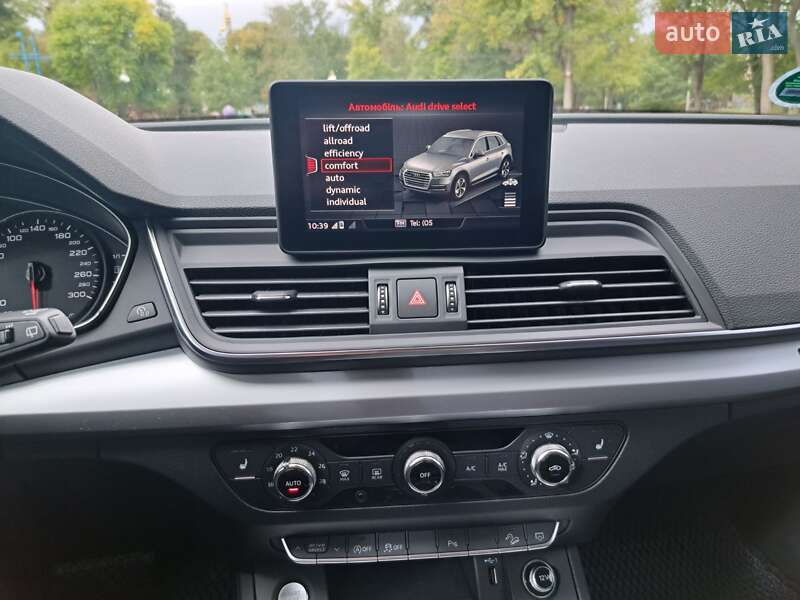 Внедорожник / Кроссовер Audi Q5 2020 в Полтаве
