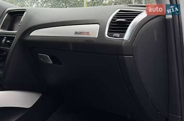 Позашляховик / Кросовер Audi Q5 2013 в 