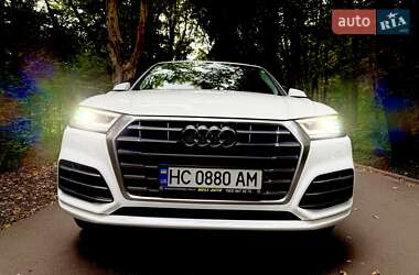 Внедорожник / Кроссовер Audi Q5 2018 в 