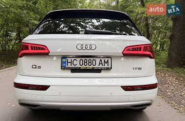 Внедорожник / Кроссовер Audi Q5 2018 в 