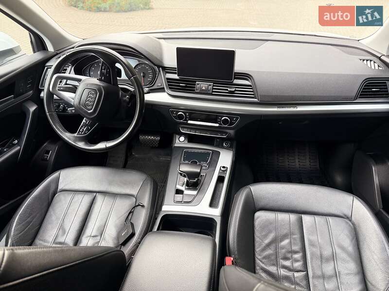 Внедорожник / Кроссовер Audi Q5 2018 в Львове фото 41 Внедорожник / Кроссовер Audi Q5 2018 в Львове