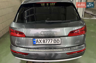 Позашляховик / Кросовер Audi Q5 2017 в 
