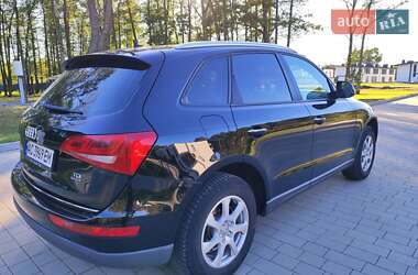 Внедорожник / Кроссовер Audi Q5 2016 в 