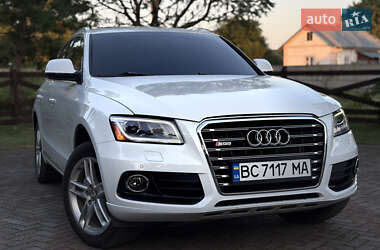 Позашляховик / Кросовер Audi Q5 2016 в 