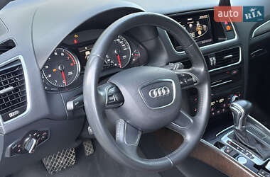 Позашляховик / Кросовер Audi Q5 2016 в 